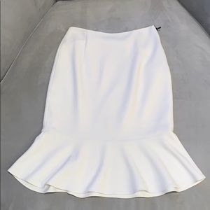 Ellen Tracy off-white, fit and flare skirt